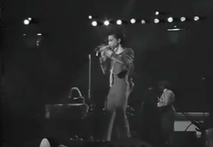 That Time Prince Performed at Special Olympics - The Mighty