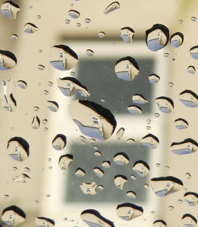 DSA My Perspective 2016 runner up 'Raindrops on my Window'