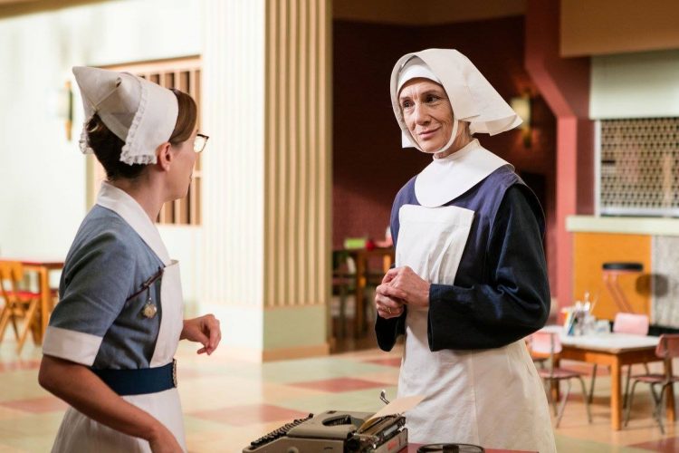 call the midwife screenshot