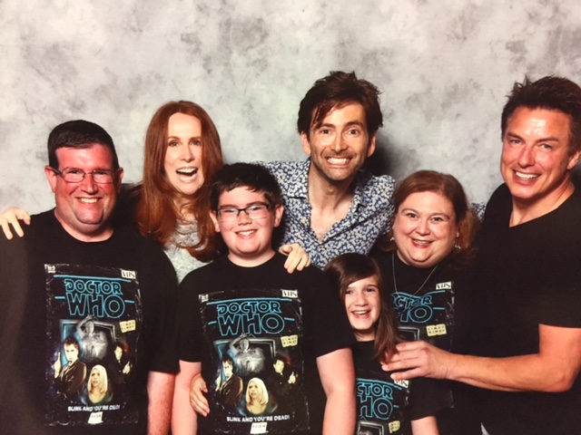 family with david tennant and cast of doctor who at comic-con