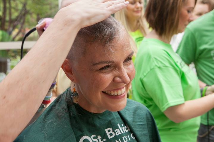 Mom Shaves Her Head To Raise Awareness For Childhood Cance