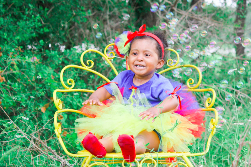 young girl in snow white costume