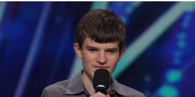 Teenage Stand-Up Comedian on the Autism Spectrum Has Us In Stitches comedian with autism on stage