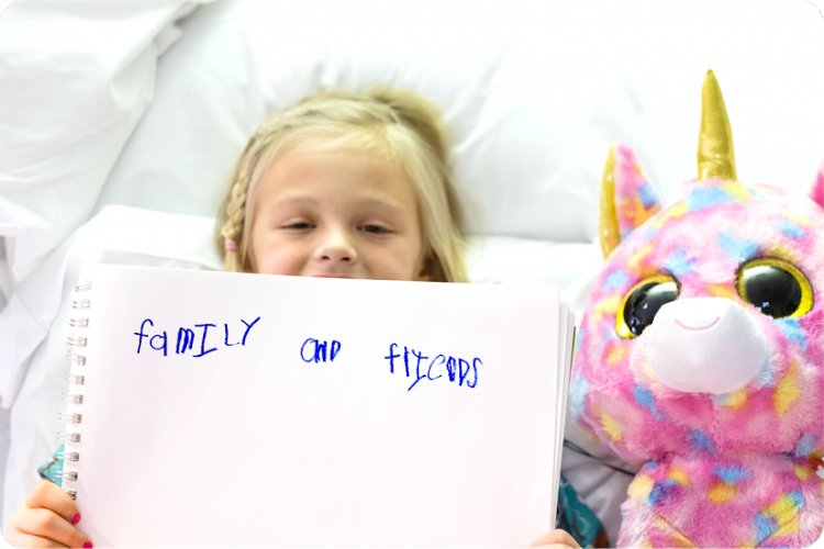 Taryn spent a week in the hospital getting treatment for a perforated appendix. She wanted to give thanks to her family and friends for filling her room with pick-me-ups, including sparkly the stuffed unicorn.