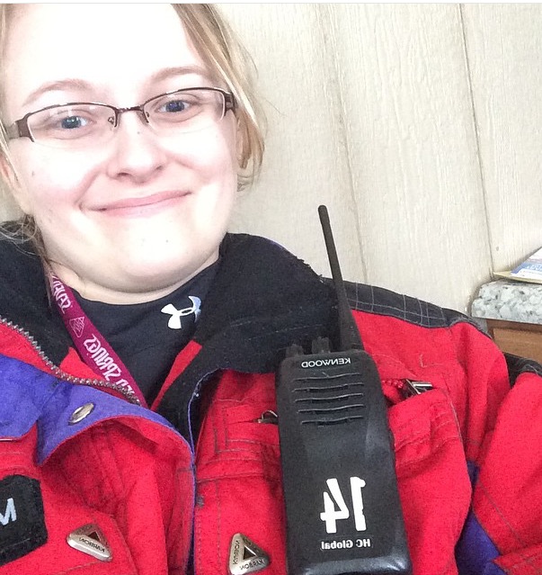 woman wearing EMT uniform