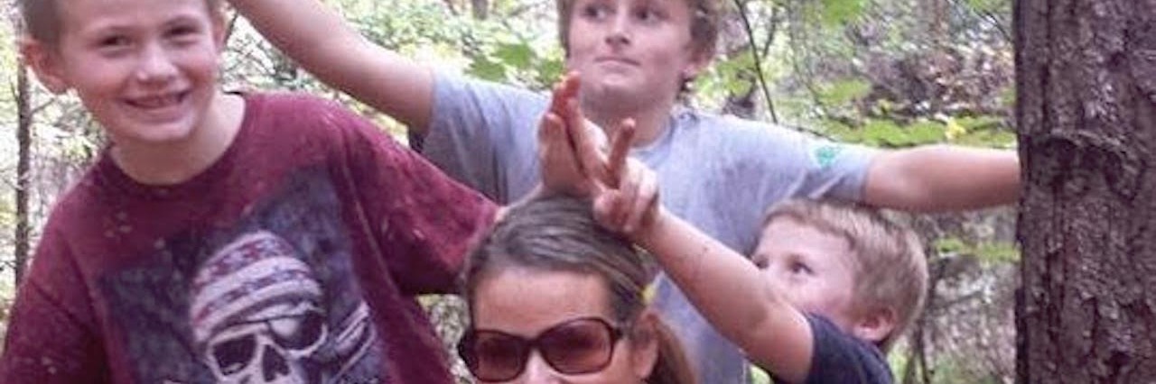 Officer Jeff Young Helps Tara Keegan When Her Son Has Public Meltdown Tara Keegan and sons