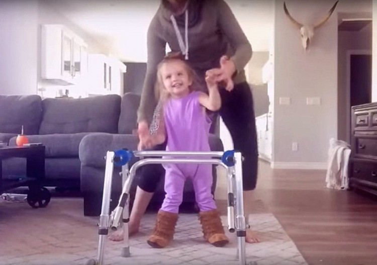 Christina Smallwood with her daughter, Finley.