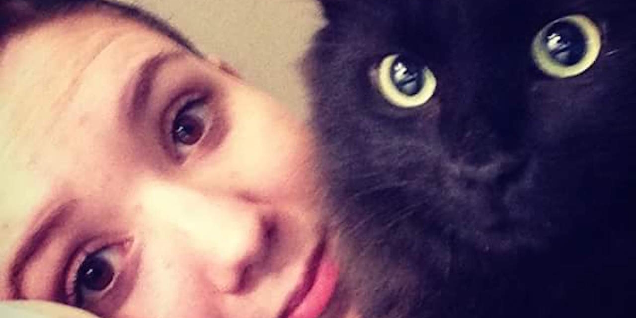 5 Ways My Cat Gets Me Through Bipolar Depression