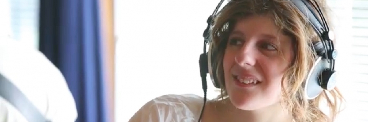 Carly Fleischmann, Nonverbal Woman With Autism, Writes Country Song Carly Fleischmann