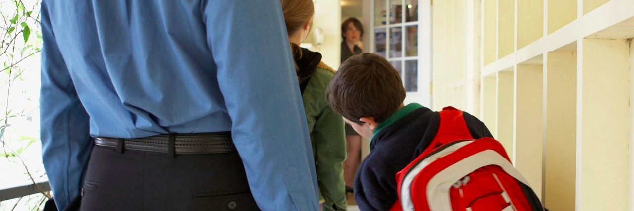 Dealing With a Stranger’s Comments During Your Child’s Meltdown child getting ready for school