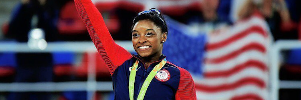 simone biles winning gold