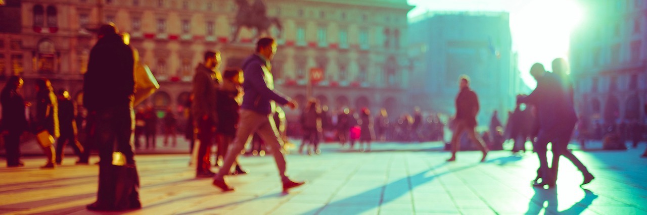 Having Psychotic and BPD Symptoms People Think Are Scary blurred picture of people walking through the city