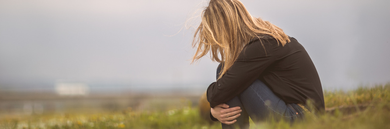 A Message to People Who Are Struggling Right Now Sad woman.