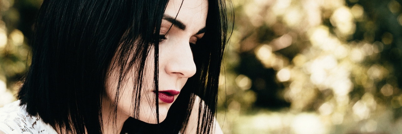 Apology to the People Impacted by My Anxiety young woman