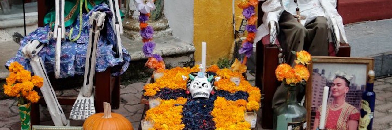 How Dia de los Muertos Can Help Those Who Have Lost Someone to Suicide day of the dead memorial