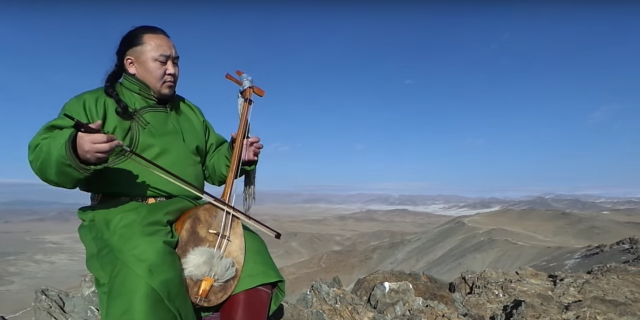 How Learning the Art of Throat Singing Benefited My Mental Health throat singer