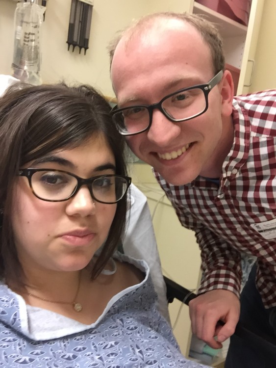 Ilana's selfie with her boyfriend in the hospital