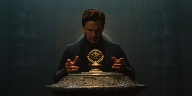 What 'Doctor Strange' Gets Right About Chronic Pain image of benedict cumberbatch in doctor strange movie