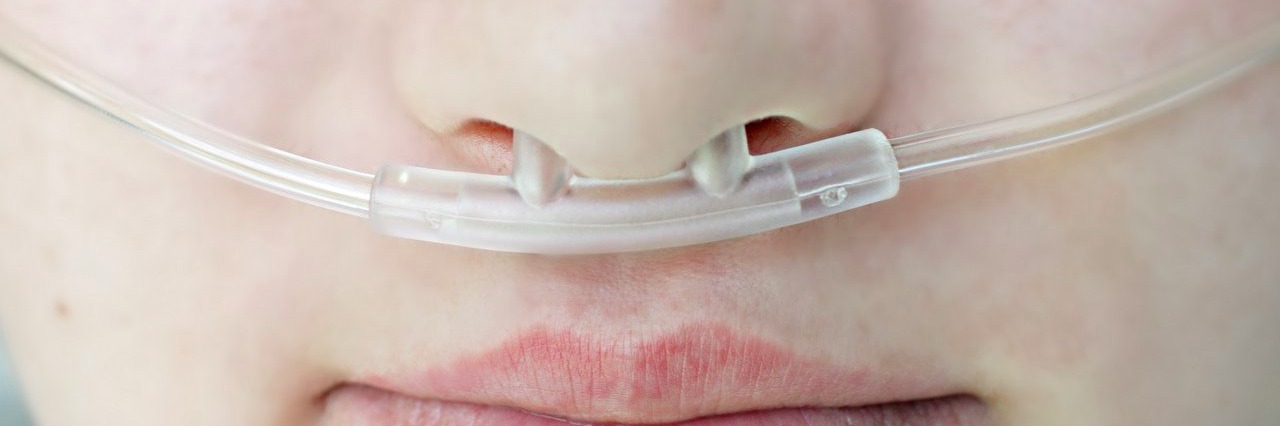 Woman Says She Can Get Treated Like a Child Because She Uses Oxygen woman using oxygen