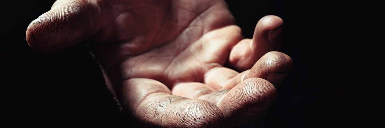 How to Show Someone With OCD That You Love Them hand reaching out