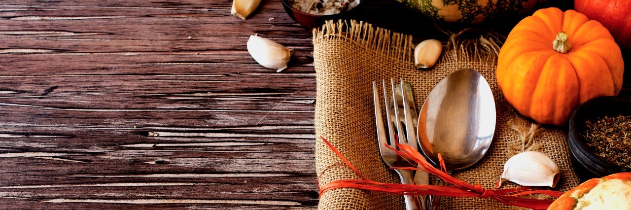 Gastroparesis and Worrying About Thanksgiving thanksgiving table setting