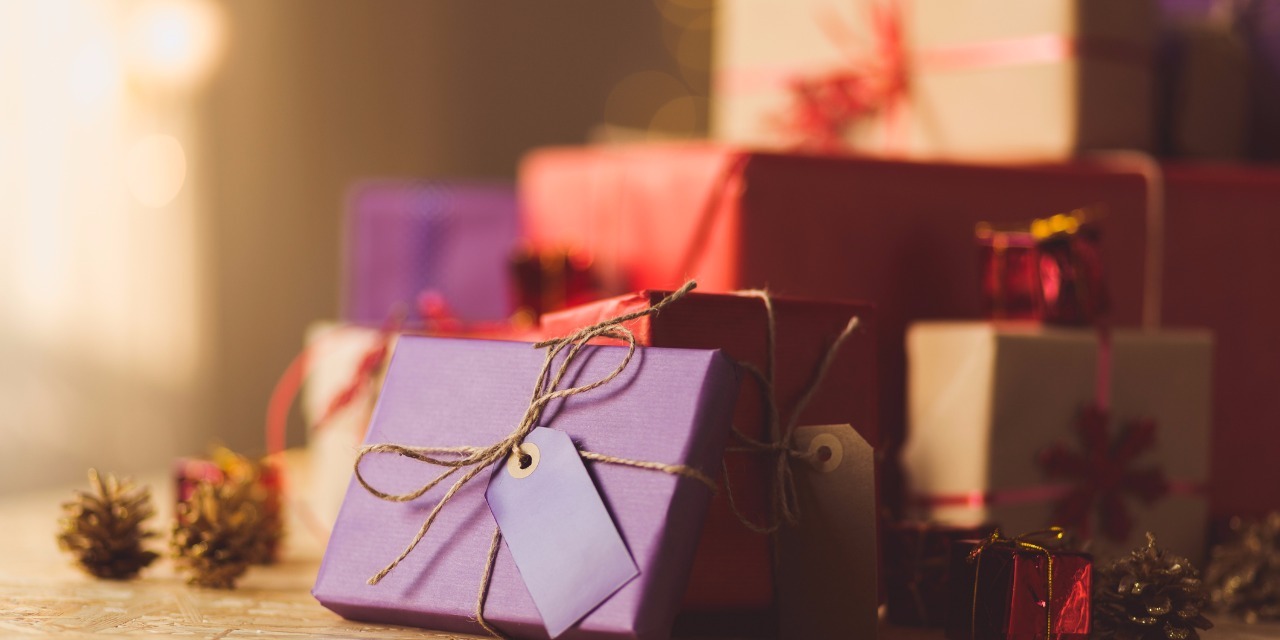 10 Gifts to Give Someone With Chronic Pain | The Mighty