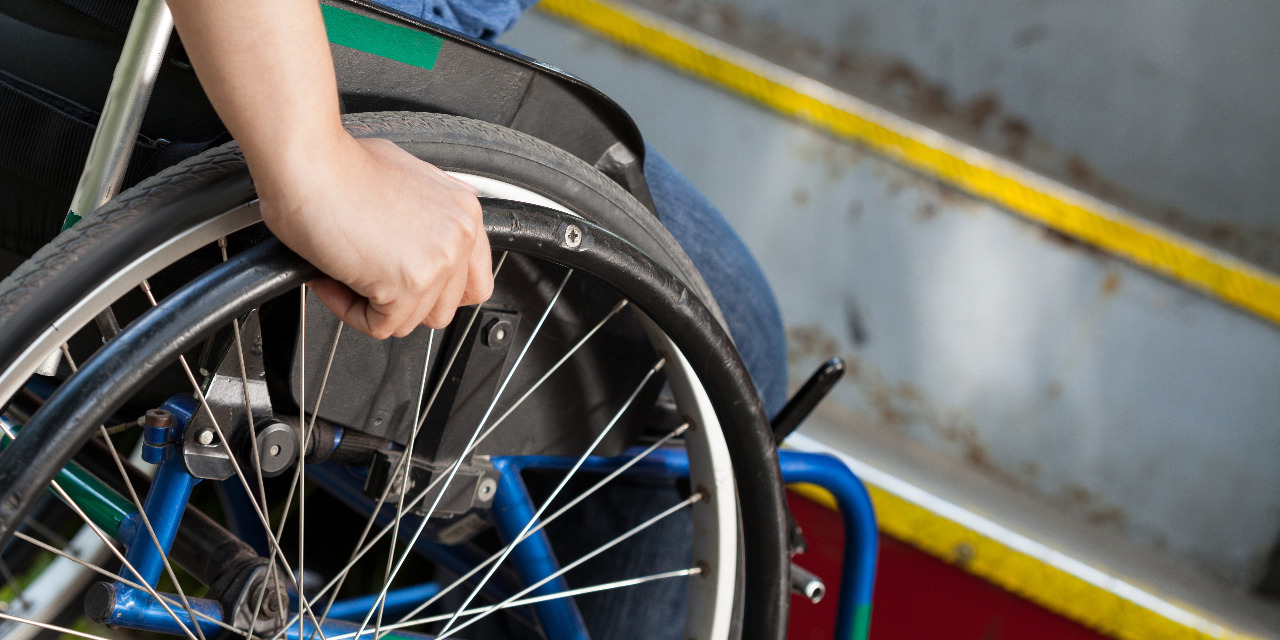 Don’t Touch Someone’s Wheelchair Without Permission The Mighty