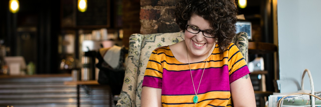 7 Life Lessons My Juvenile Idiopathic Arthritis Taught Me About Myself woman at coffee shop