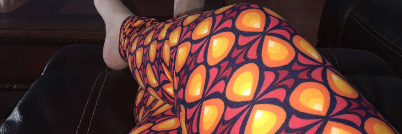 Letter to United Airlines About Leggings and Chronic Illness Caitlyn modeling her leggings.