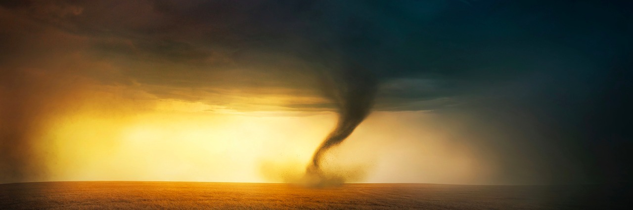 The Metaphors I Use to Help With My Generalized Anxiety Disorder A tornado