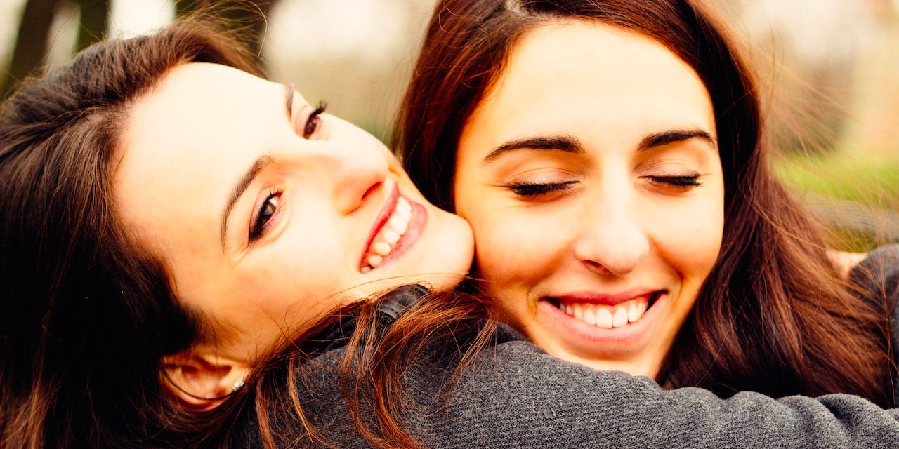 10-ways-to-support-a-friend-whose-loved-one-struggles-with-addiction