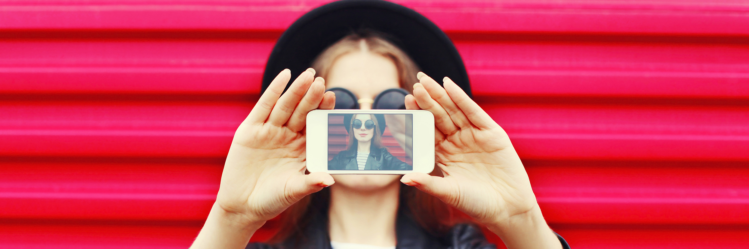 The Instagram Account That Inspires Me on Tough Days of My Illness Woman takes selfie.