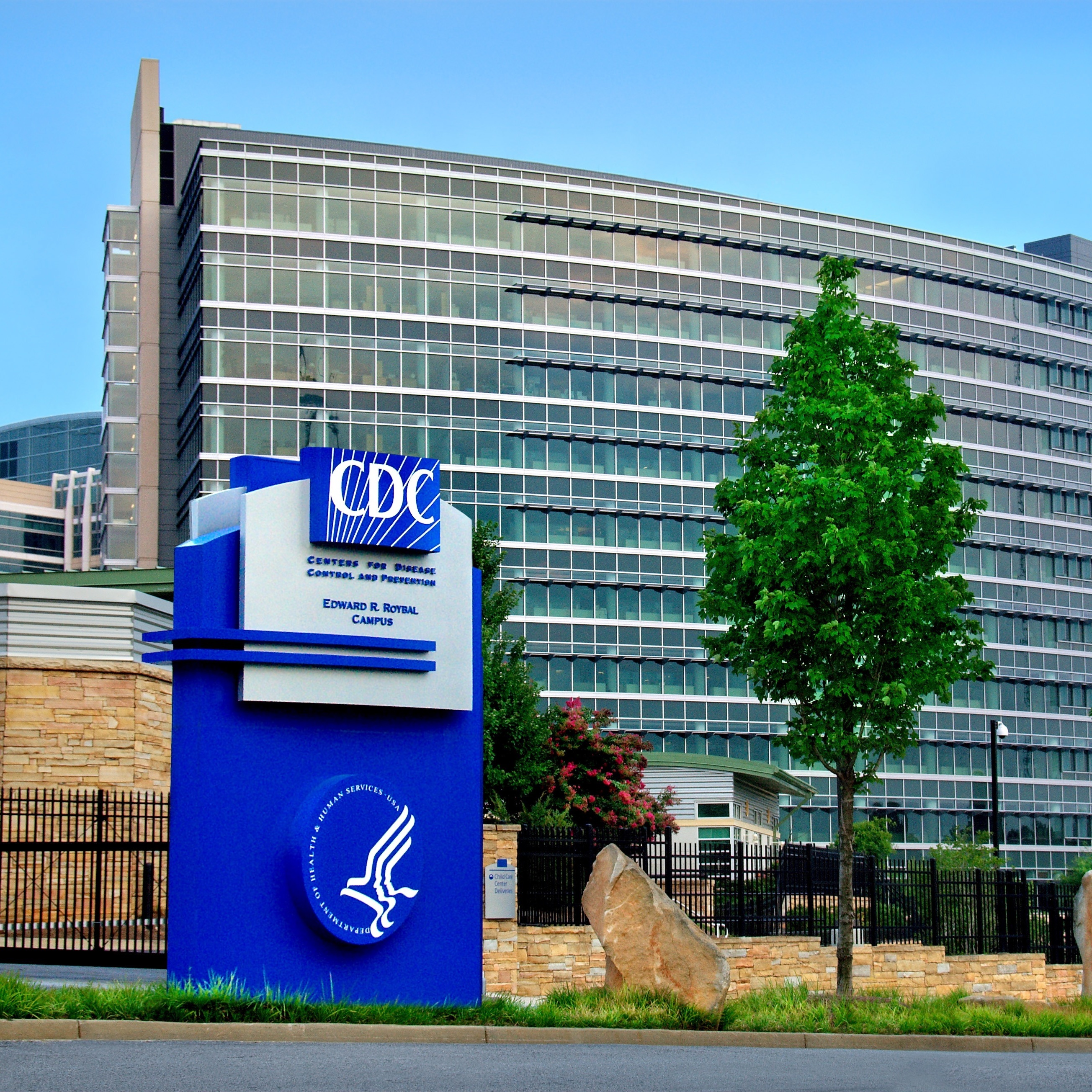 cdc centers for disease control and prevention building exterior