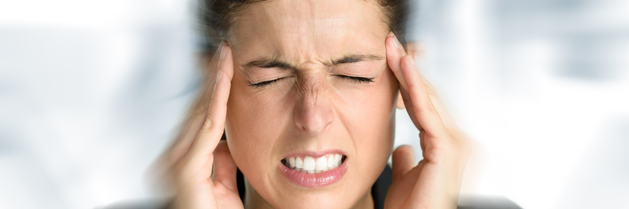 Relatable Aspects of Living With POTS, Dysautonomia woman feeling dizzy and holding her head