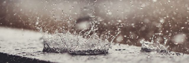 splashing raindrops