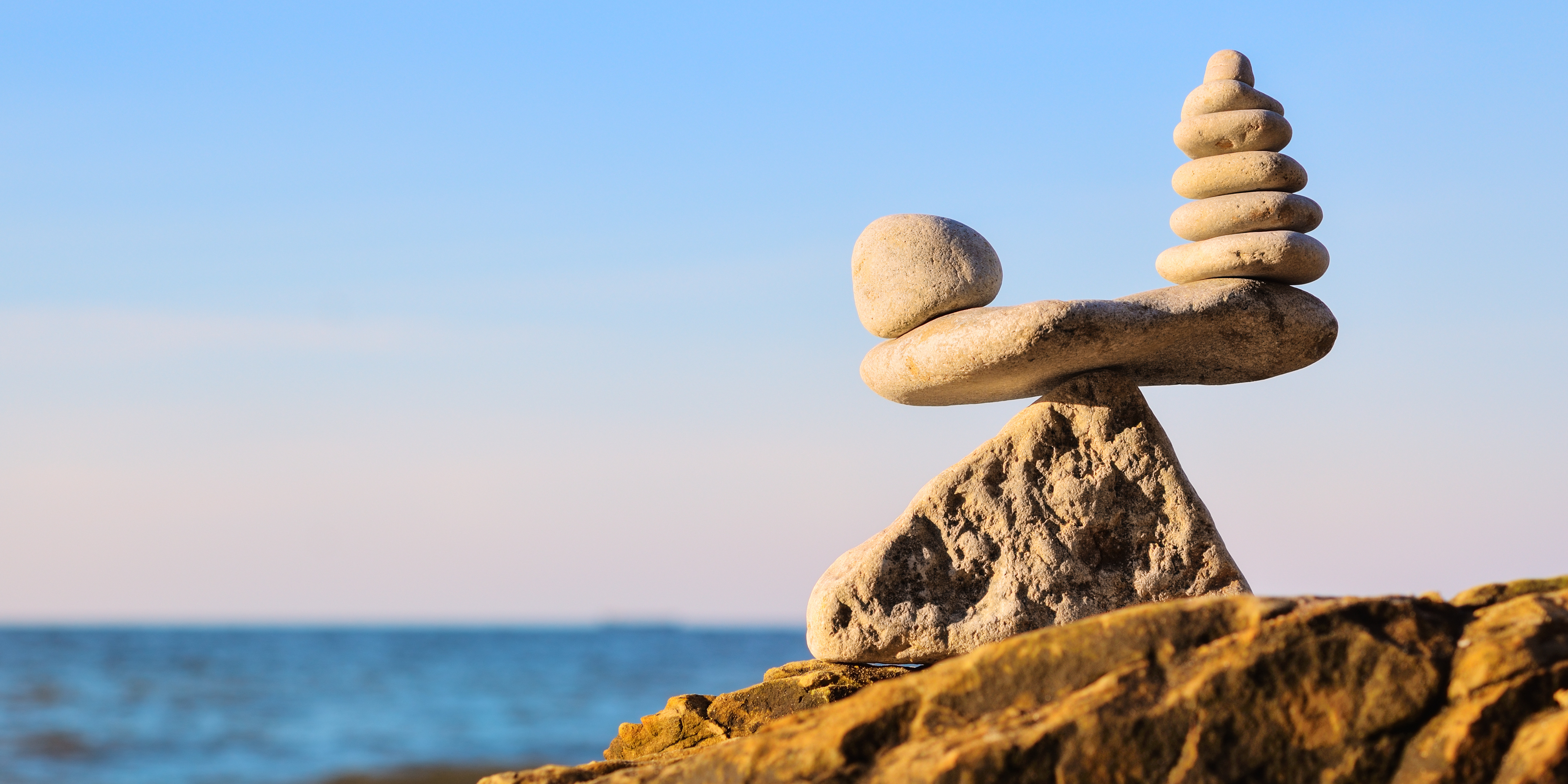 Равновесие сайт. Спокойствие и равновесие. Душевное спокойствие и Гармония. Камни равновесие. Гармония и баланс в жизни.