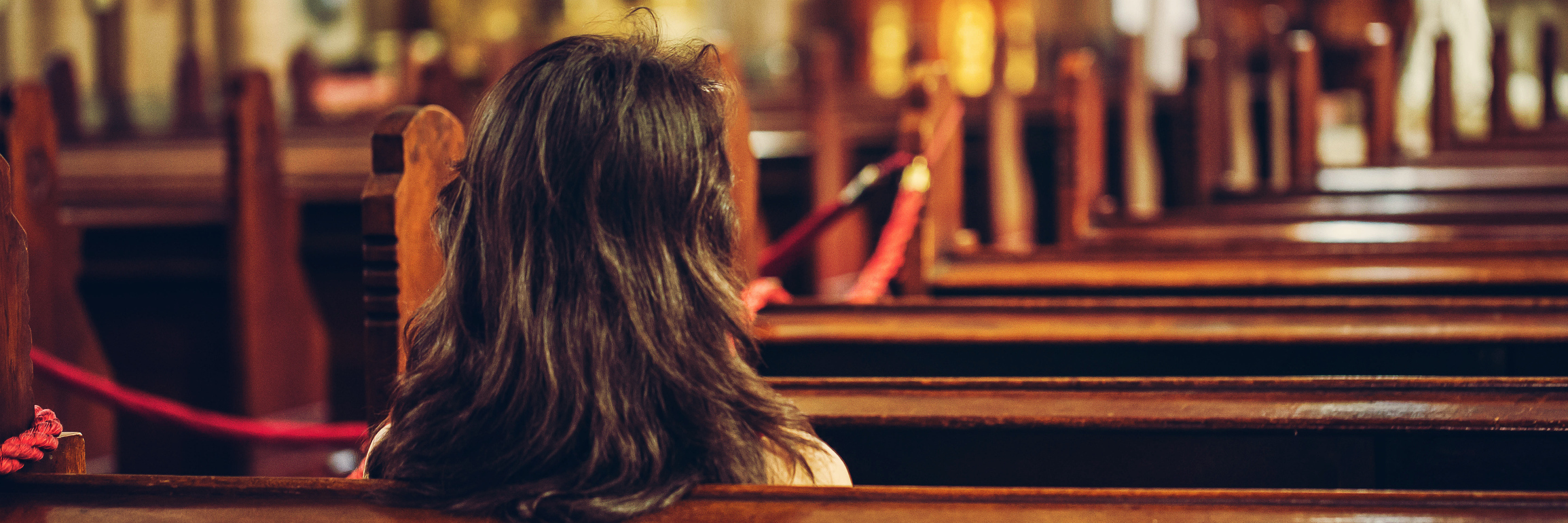 Why I Can't 'Pass the Peace' at Church Because of My OCD church and woman