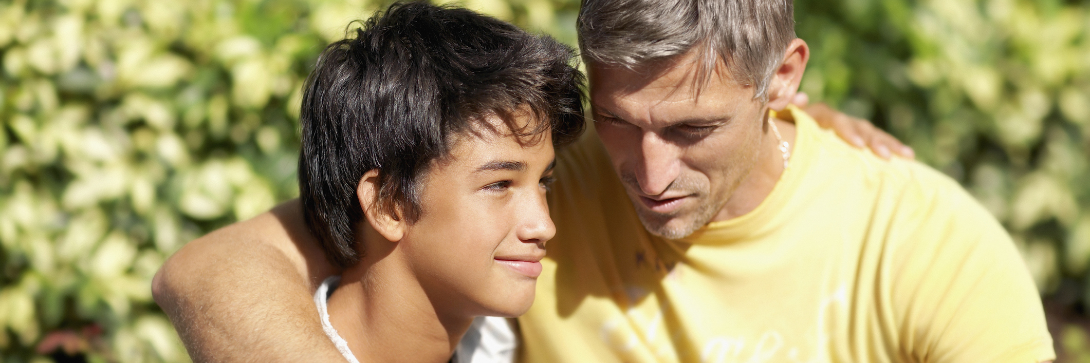 My Experience of Father's Day Changed After Son's Anorexia Diagnosis Father and son hugging