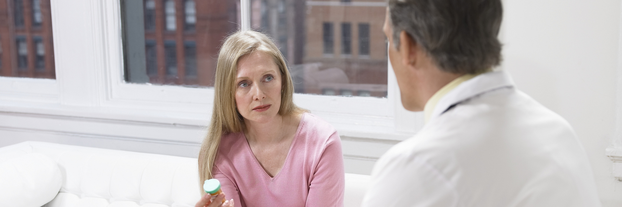 Fibromyalgia, MCTD: Asking Doctors to Respect Those With Illness female patient talking to doctor