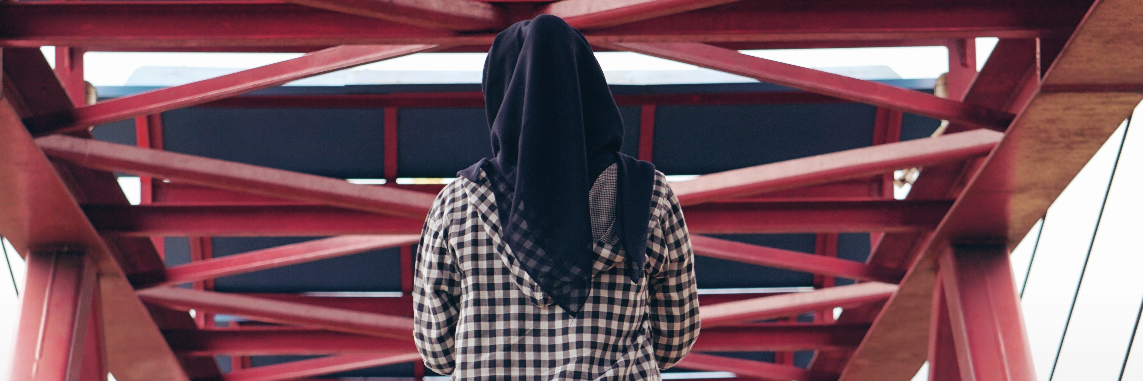 How I Learned My Weight Didn't Matter in Eating Disorder Recovery woman walking