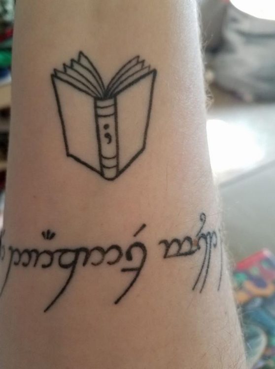 tolkiens legendarium - What does this elvish text from UC Irvine say? -  Science Fiction & Fantasy Stack Exchange