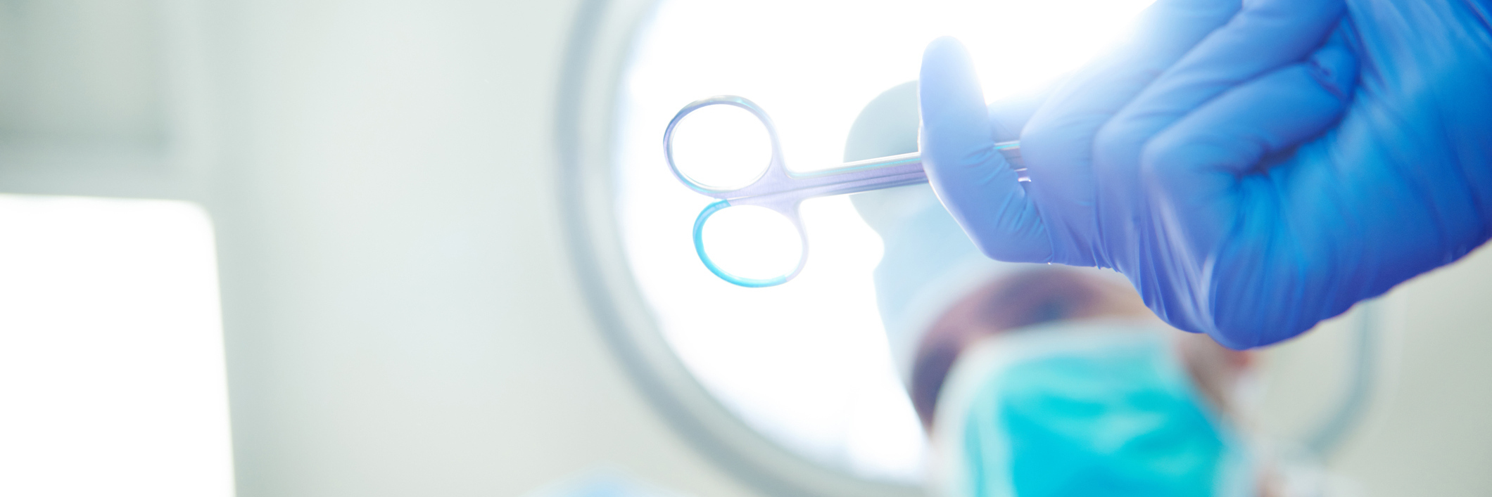 When EDS Makes You 'Orthopedically Date' Your Surgeon A surgeon and his assistants.