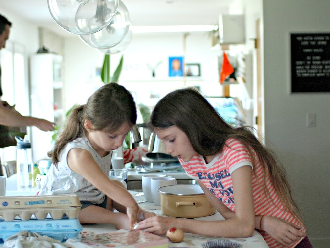 Lamp and sister on kitchen counter