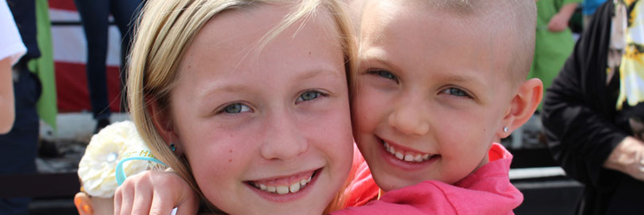 6-Year-Old Goes Bald for Her Best Friend With Cancer Lindsay and Hazel best friends