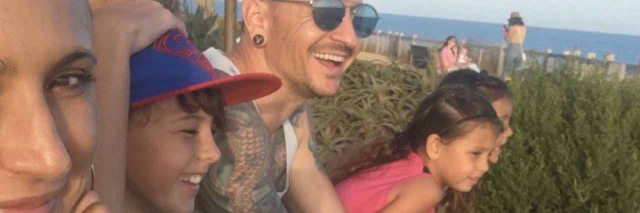 Photo of Chester Bennington and his family
