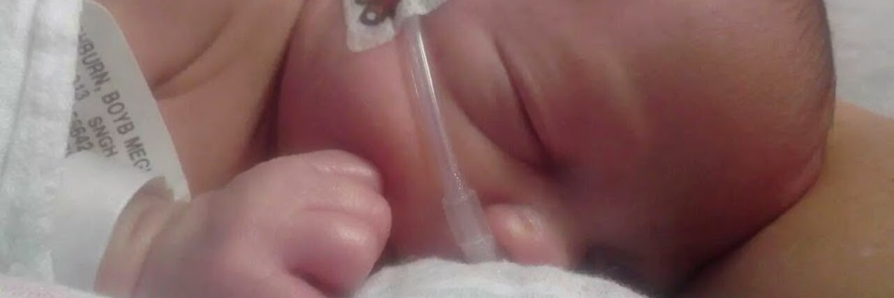 Ways You Can Help Friends or Family Who Have a Baby in the NICU