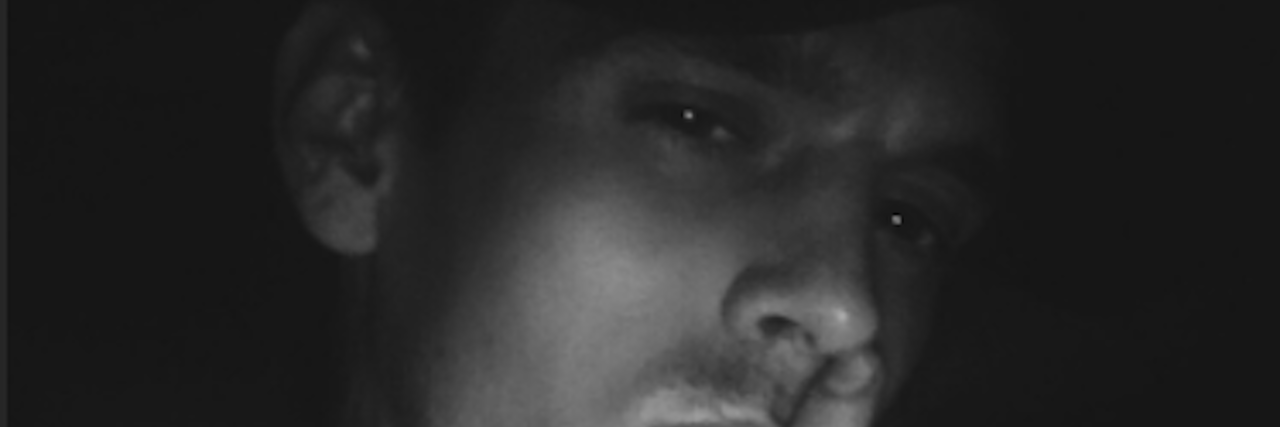 What to Keep in Mind When Aaron Carter Posts About His Health aaron carter with his finger to his lips