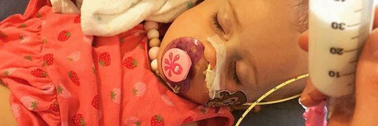 There Is No 'One Right Way' to Feed Your Baby