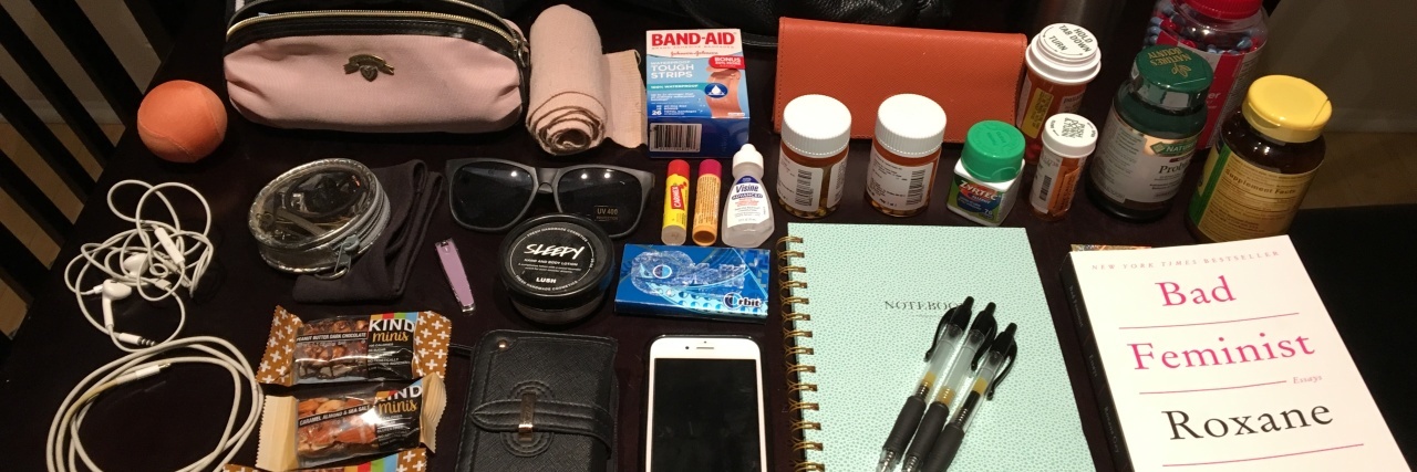 contents of a woman's purse