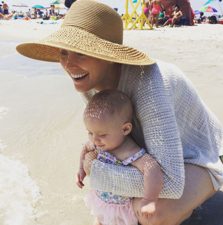 Jessica Sliwerski beach photo with Poppy